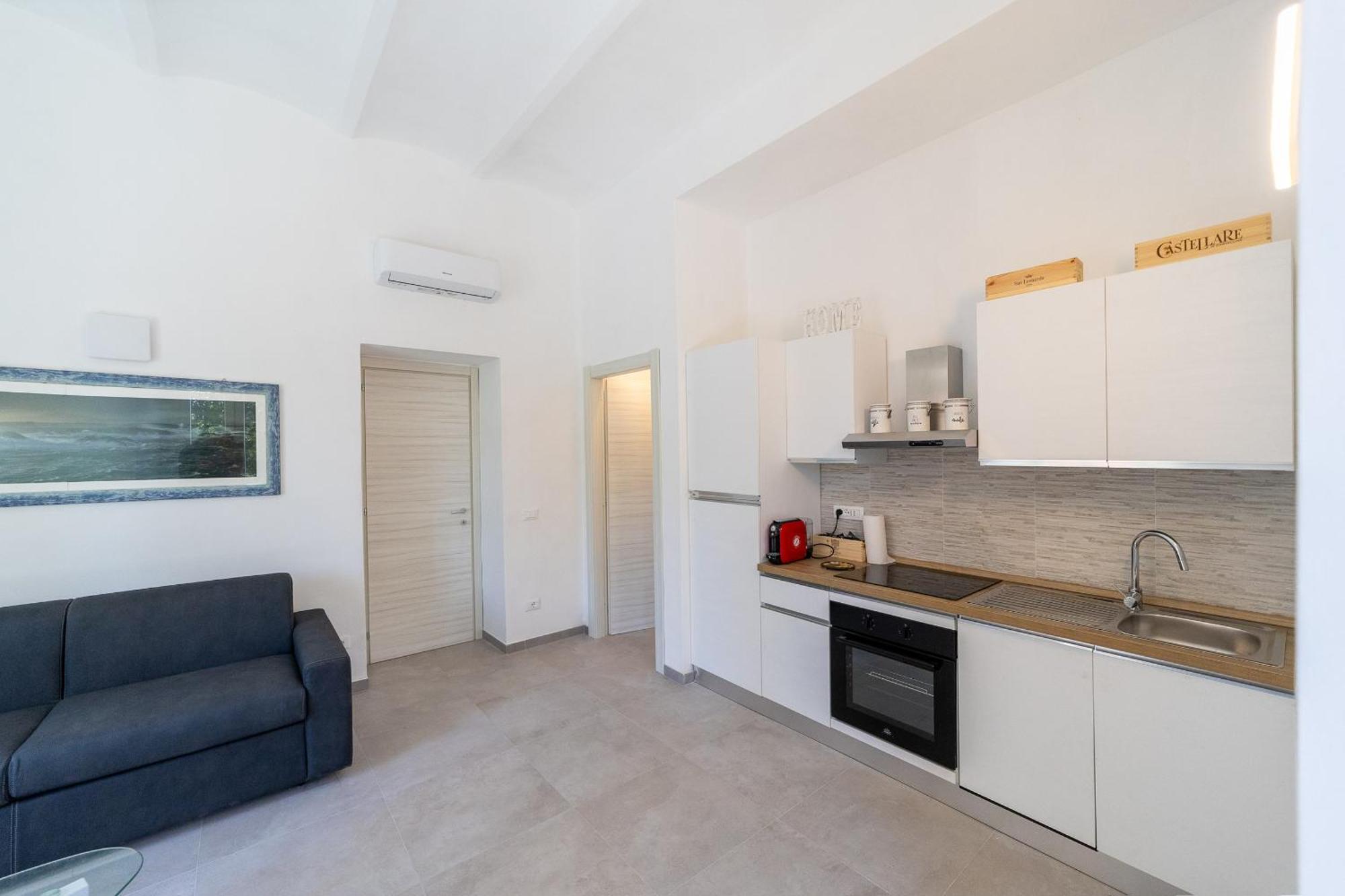 Apartment Porto 4 *